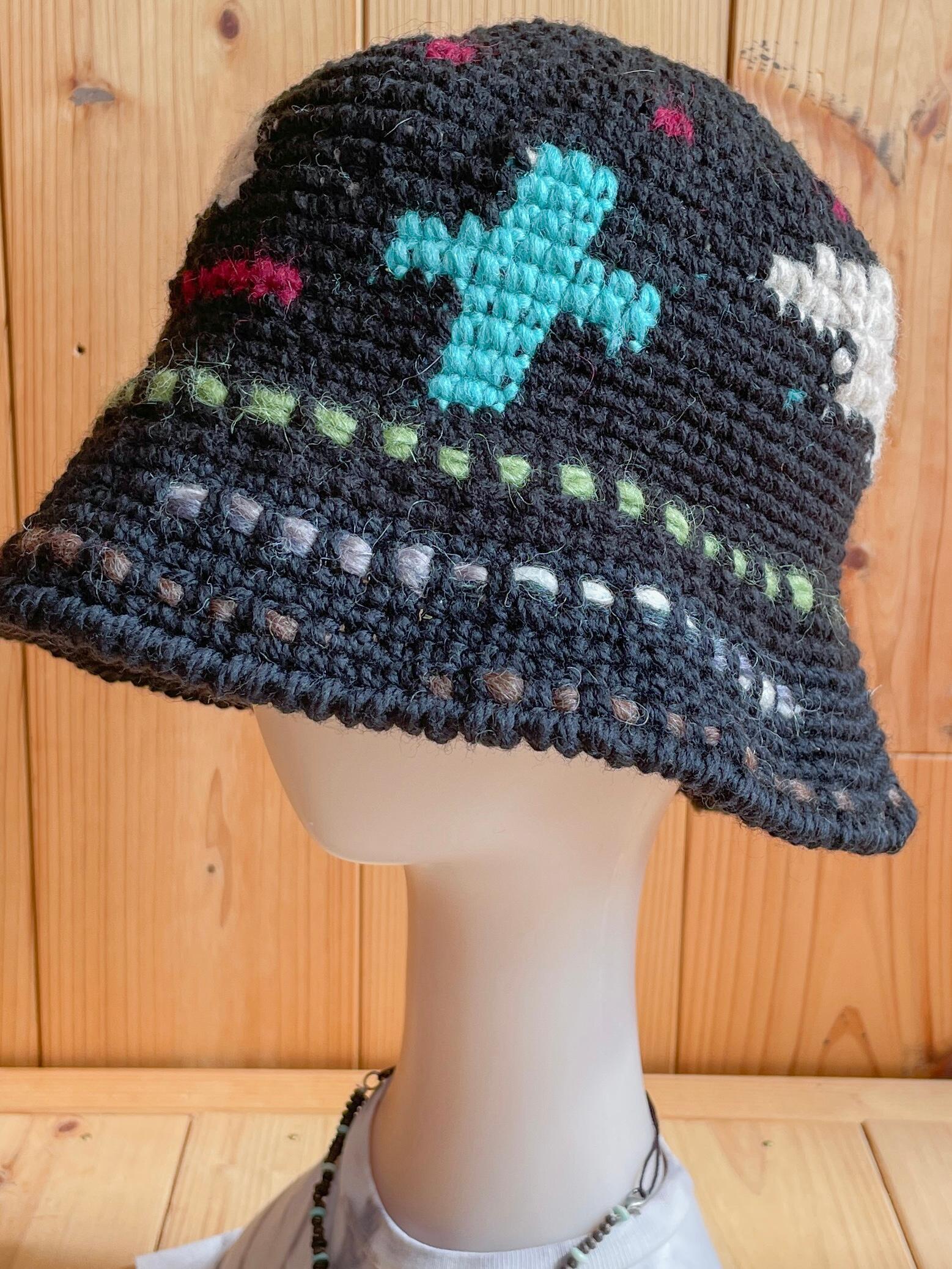 クロシェハット | 手編み | かぎ針編み | 2枚目